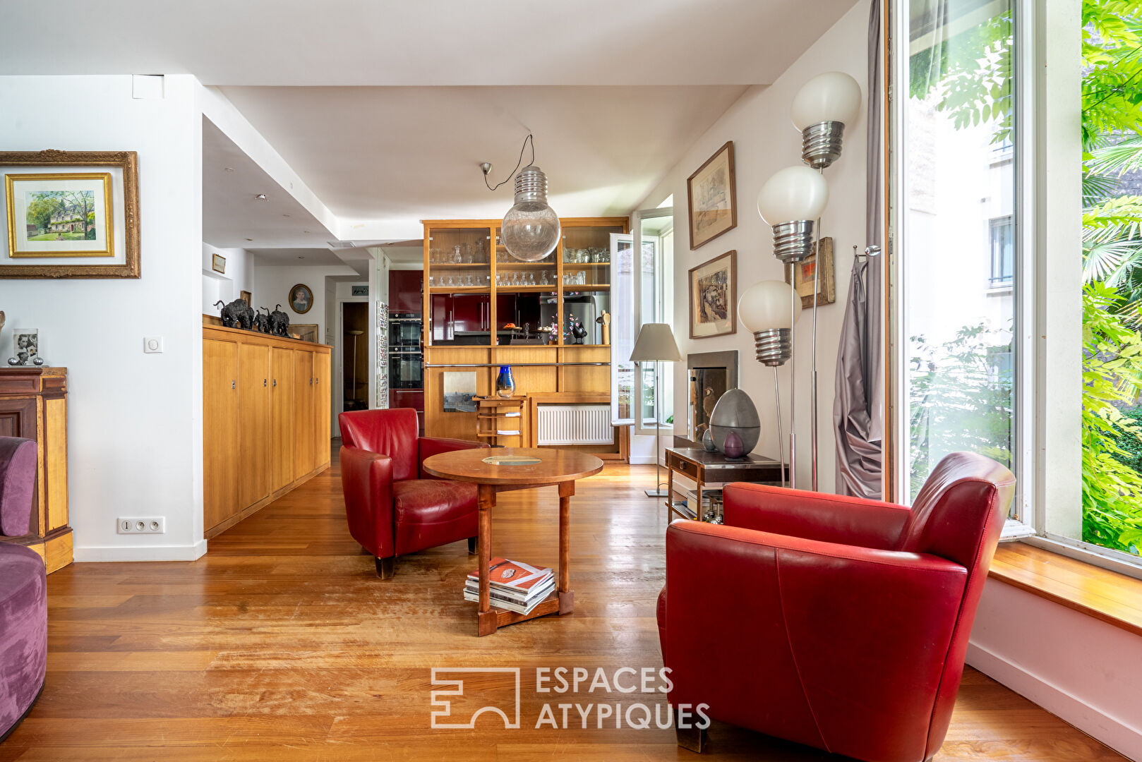 Gros-Caillou district, Invalides, duplex family apartment with garden
