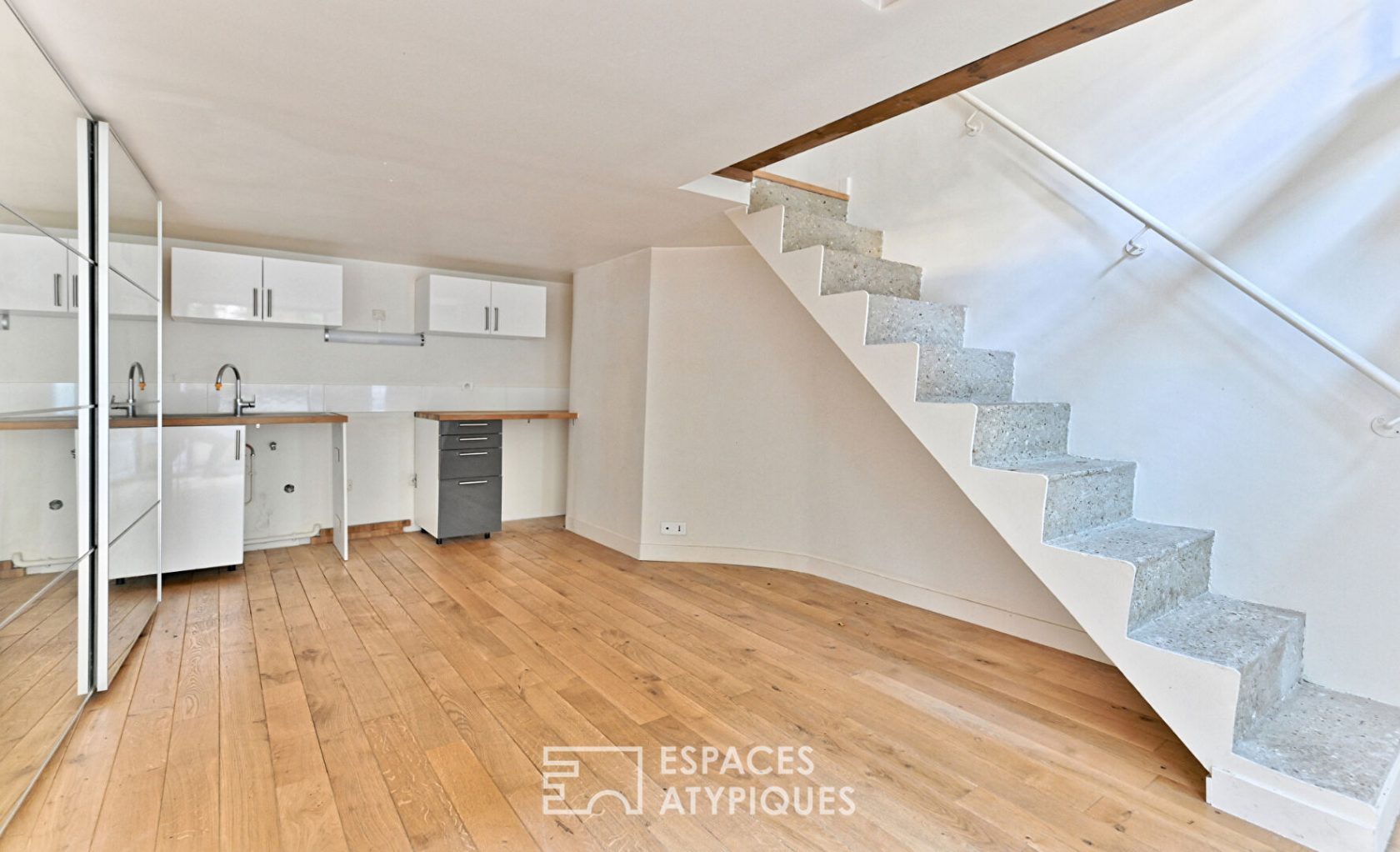Duplex with terrace, Georges Brassens Park