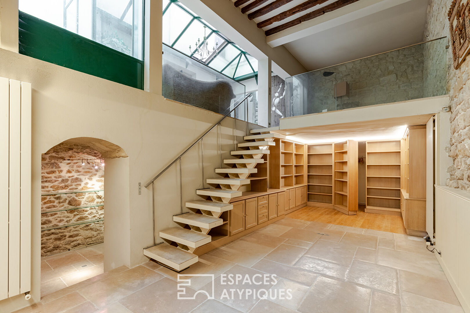 Triplex with glass roof and terrace near the Luxembourg Gardens