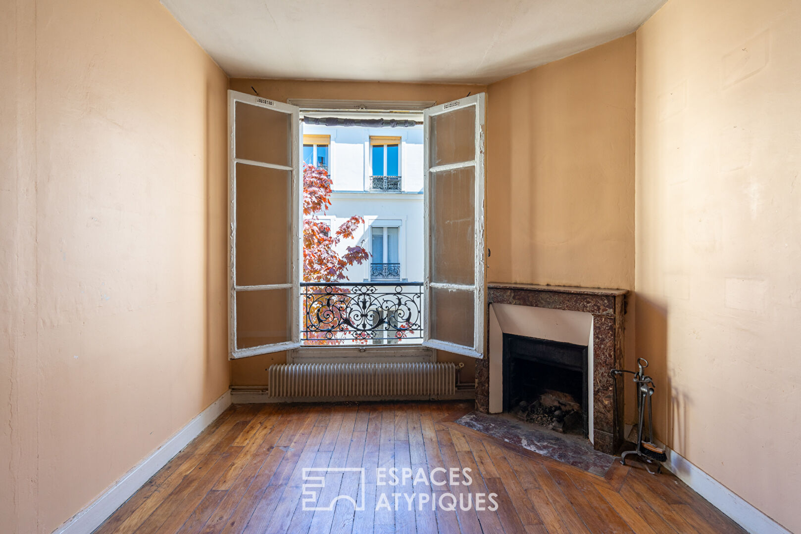 Top floor duplex to renovate