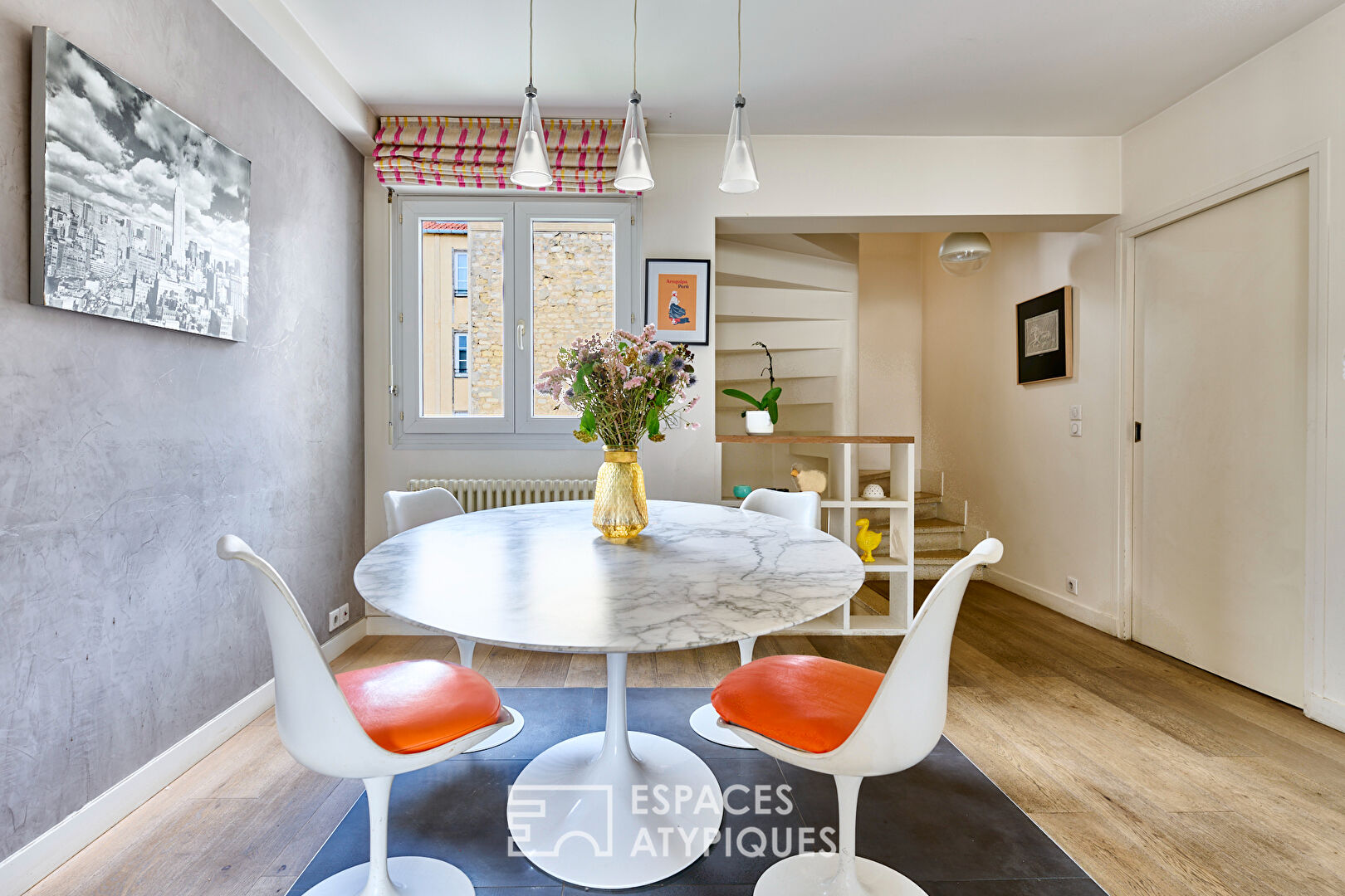 Place Saint-Charles, apartment with terrace and rooftop
