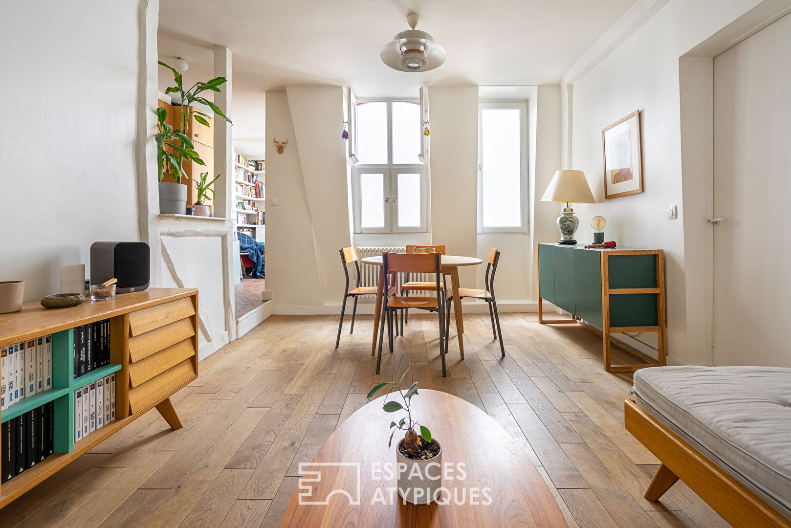 Monnaie District, 1-Bedroom Apartment in a Historic Building