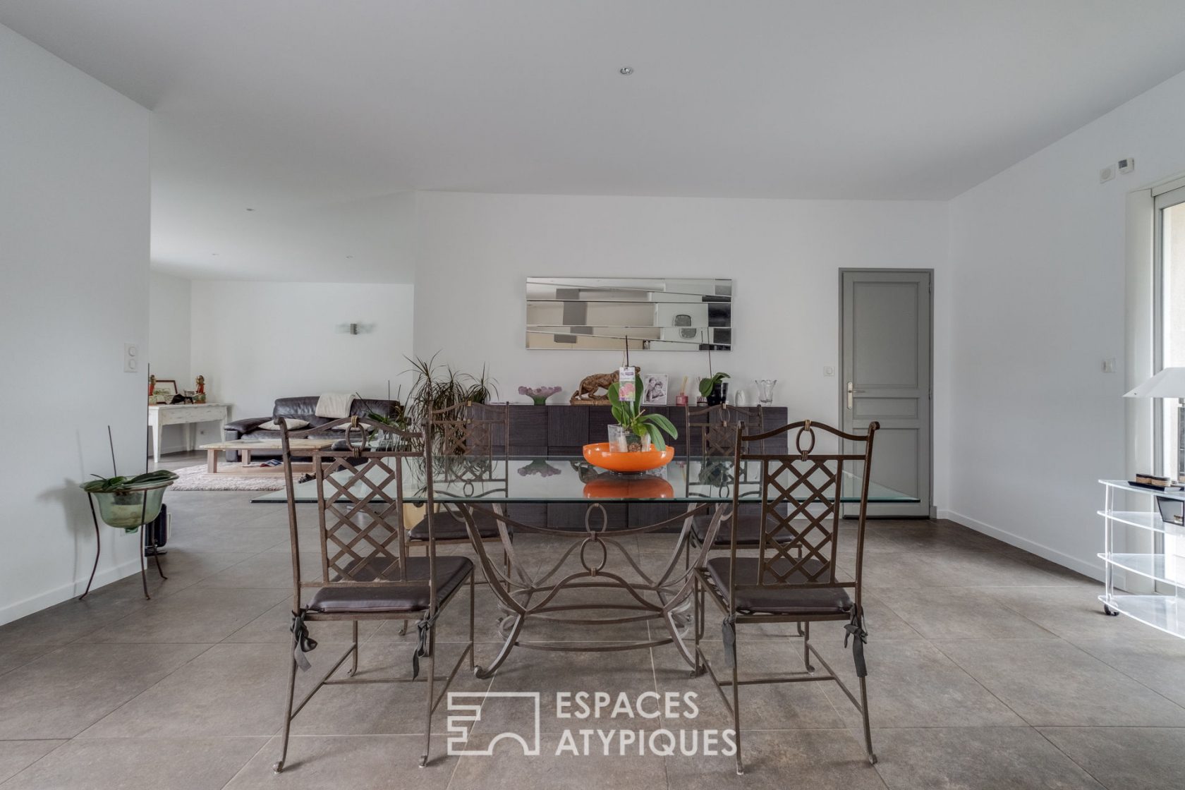 Villa d’architecte au calme proche de tout