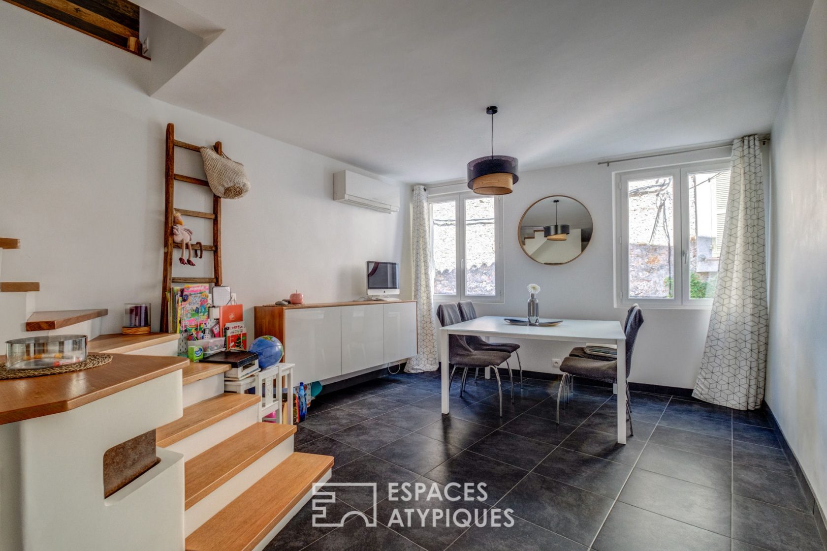Maison de village atypique avec vue panoramique
