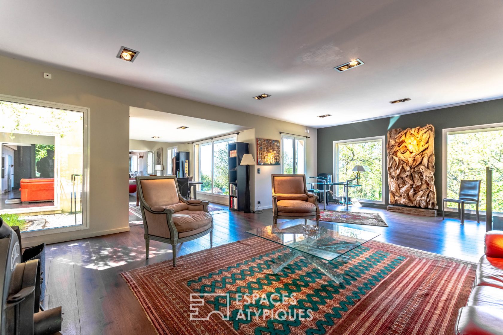 Superbe villa contemporaine dans le golfe de Saint-Tropez