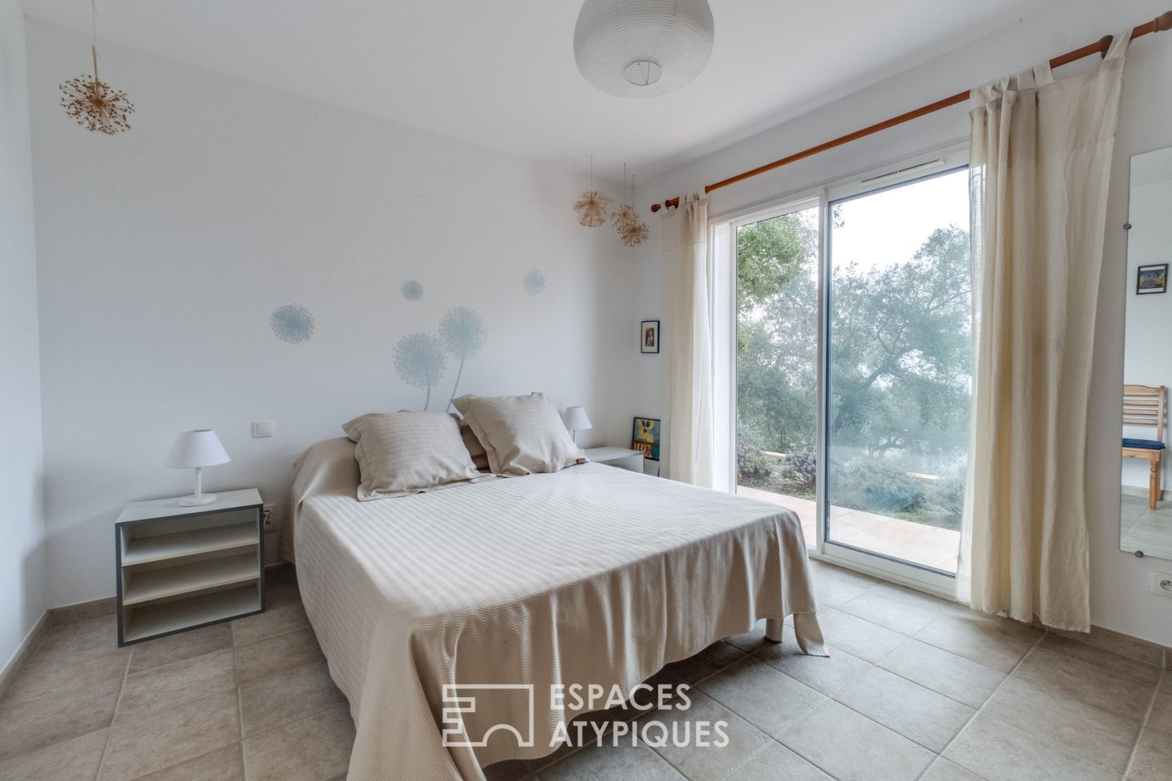 Charming villa in a quiet area, near Sainte-Maxime