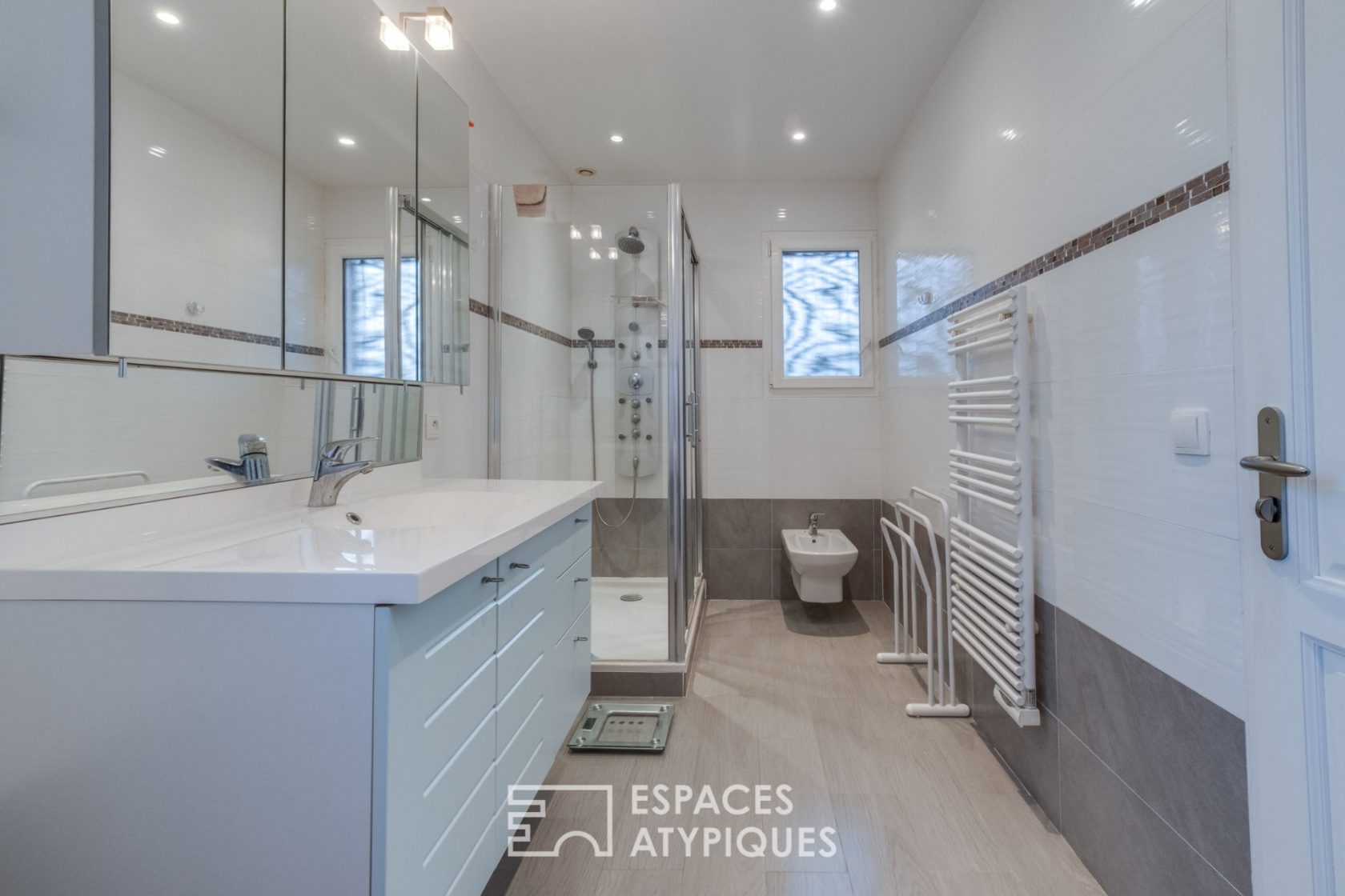 Charming villa in a quiet area, near Sainte-Maxime