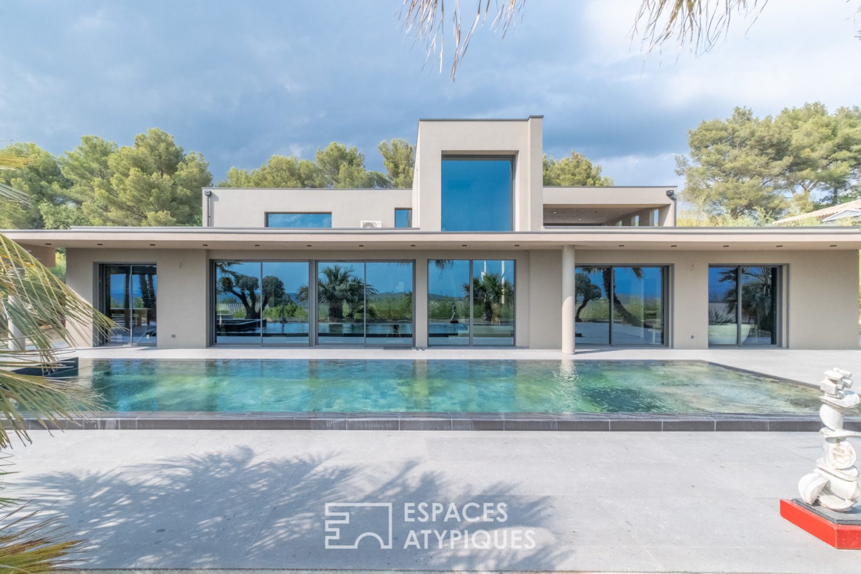Villa californienne brutaliste