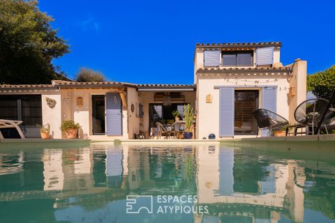Villa revisitée avec élégance et piste de danse