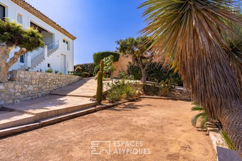 Villa contemporaine vue mer et golf