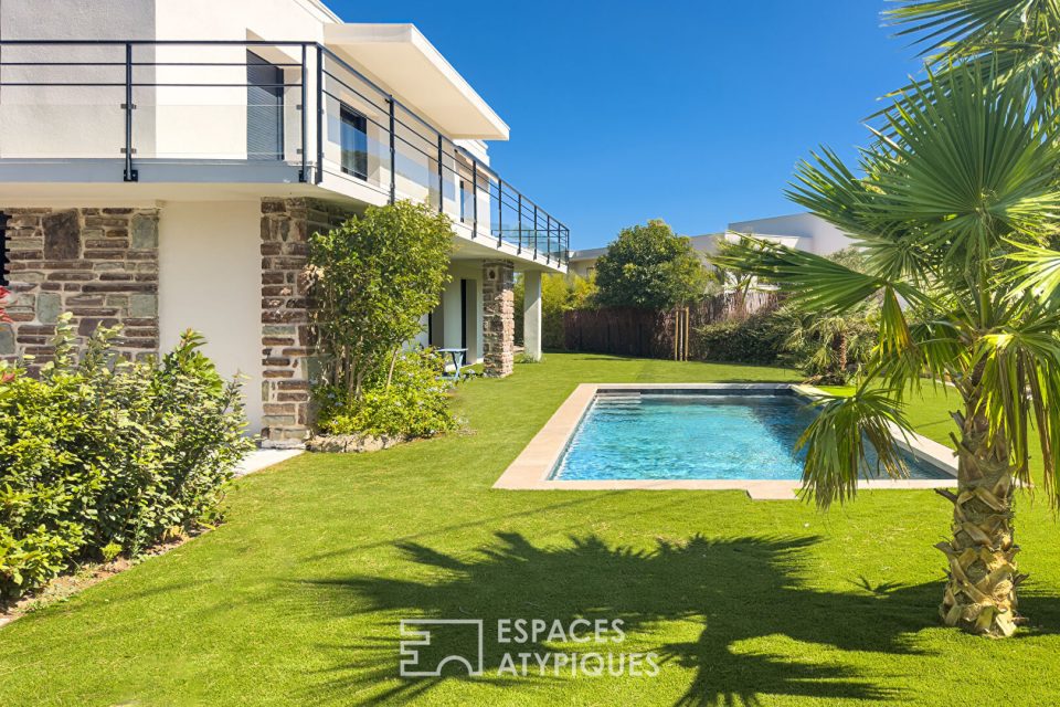 Villa style californien avec piscine balinaise