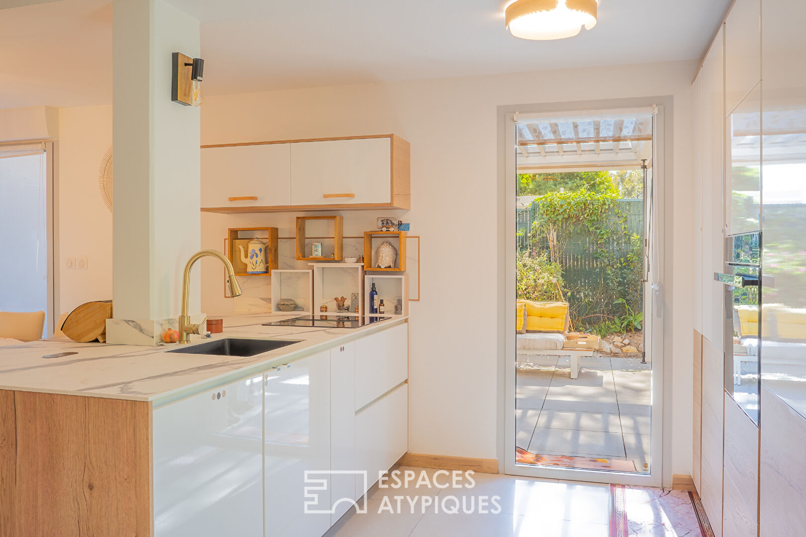 Appartement avec jardin, plage à pied, rooftop avec piscine vue mer