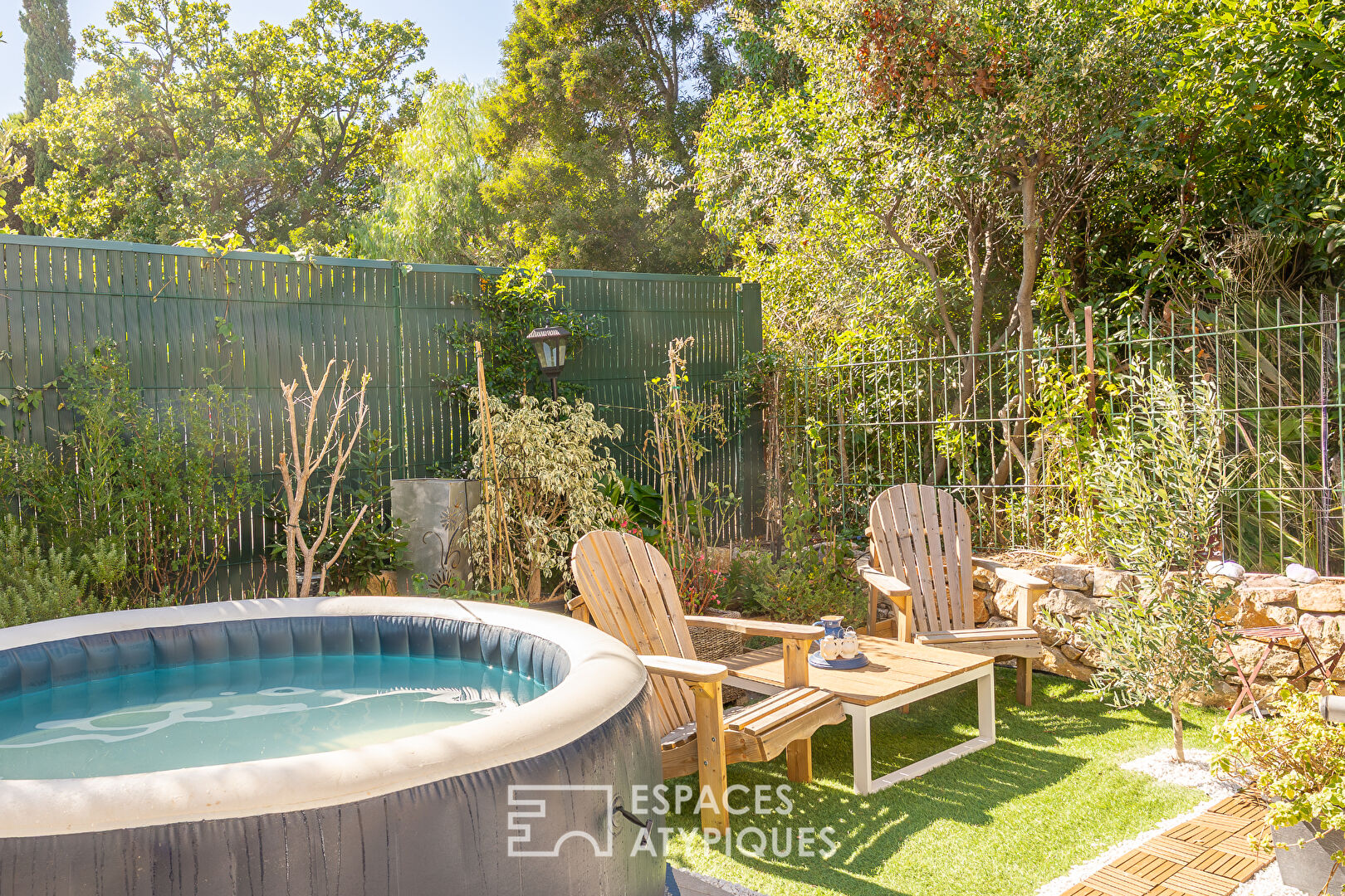 Appartement avec jardin, plage à pied, rooftop avec piscine vue mer
