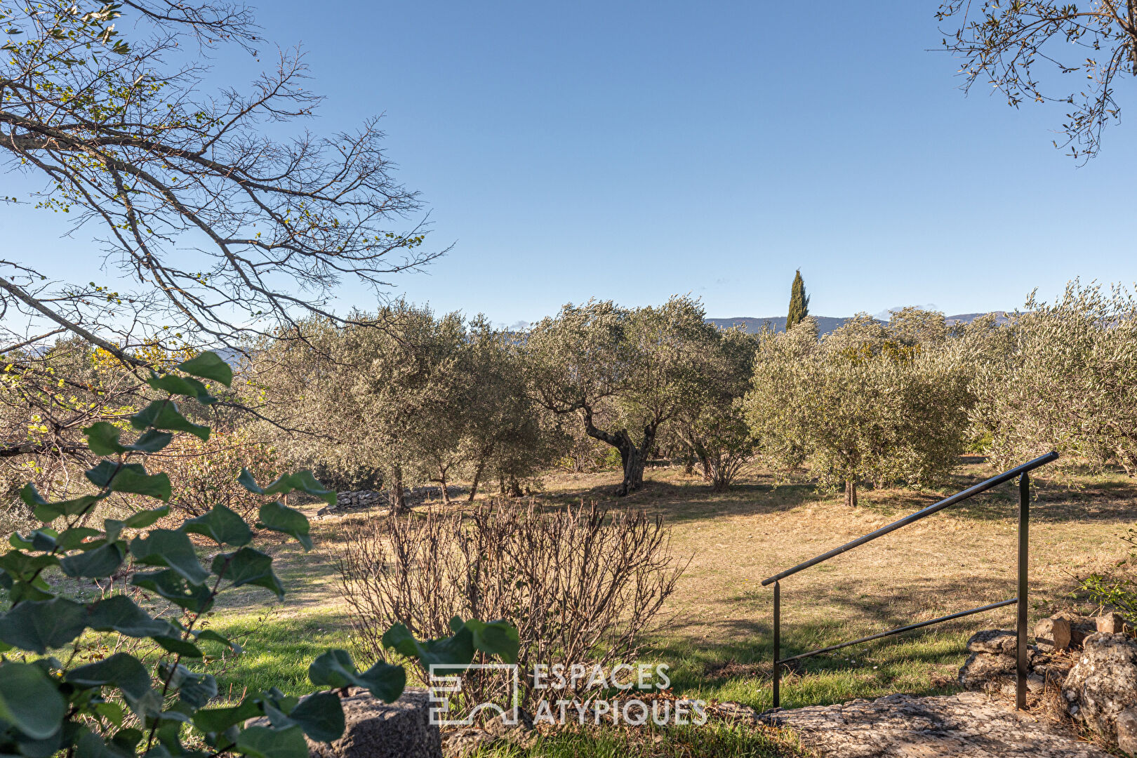 Provençal farmhouse with infinite potential