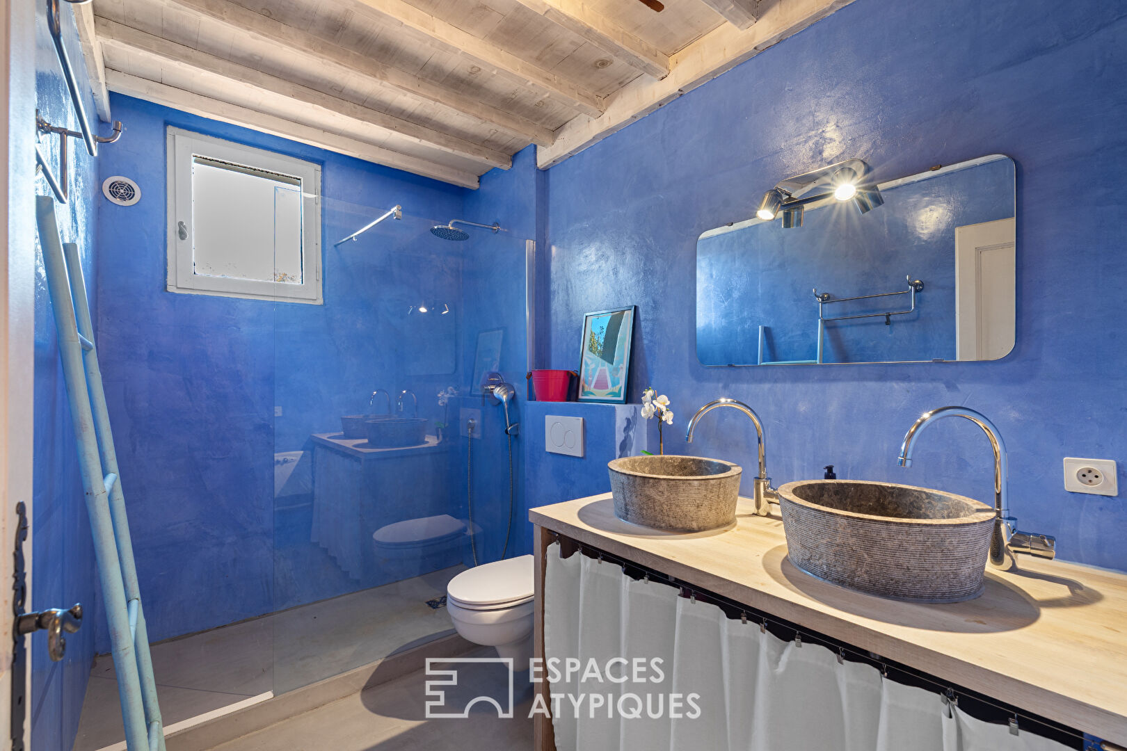 Gîtes et chambres d’hôtes face aux Préalpes d’azur