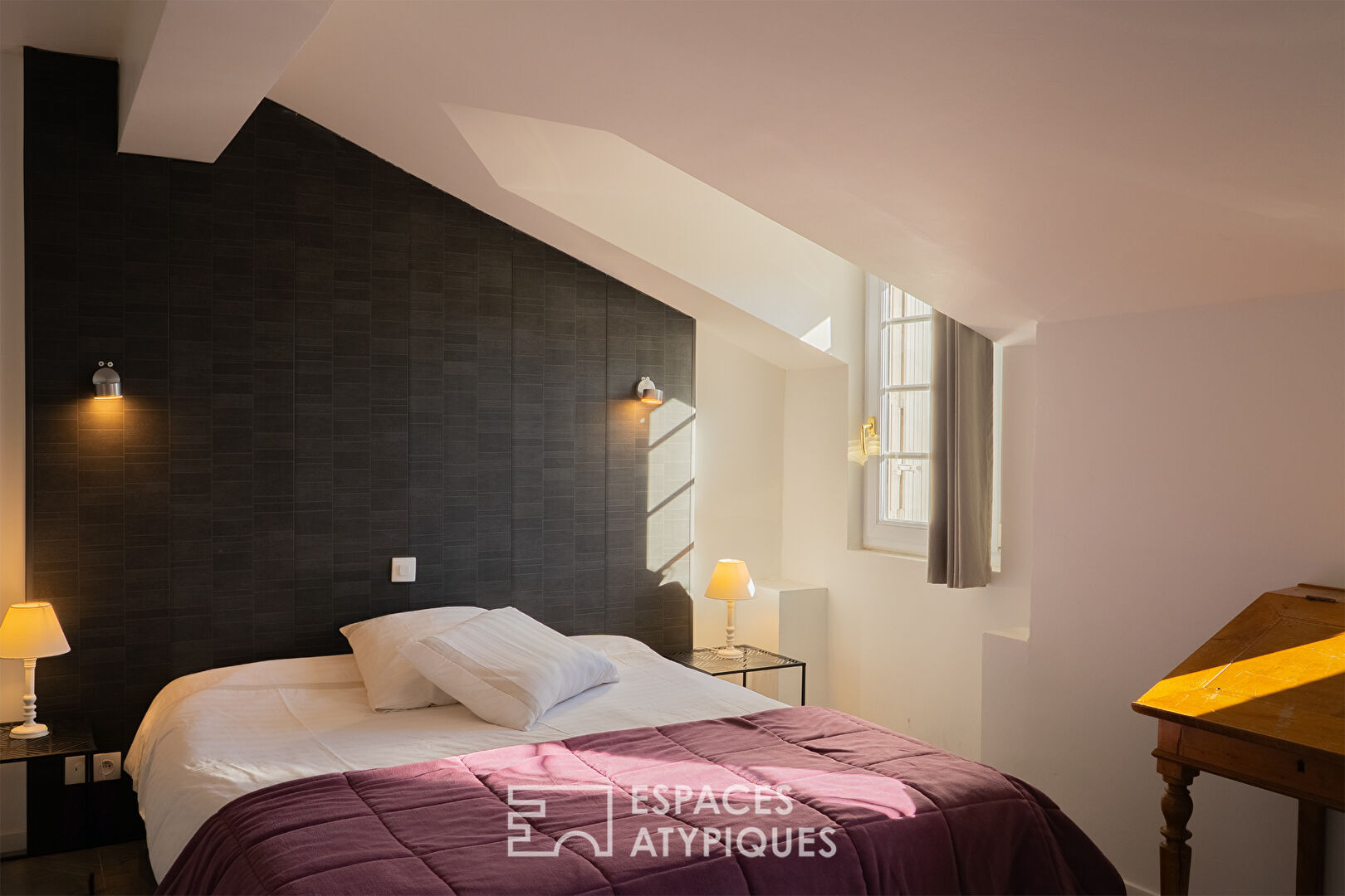 Manoir du 19e siècle et ses dépendances avec vue panoramique