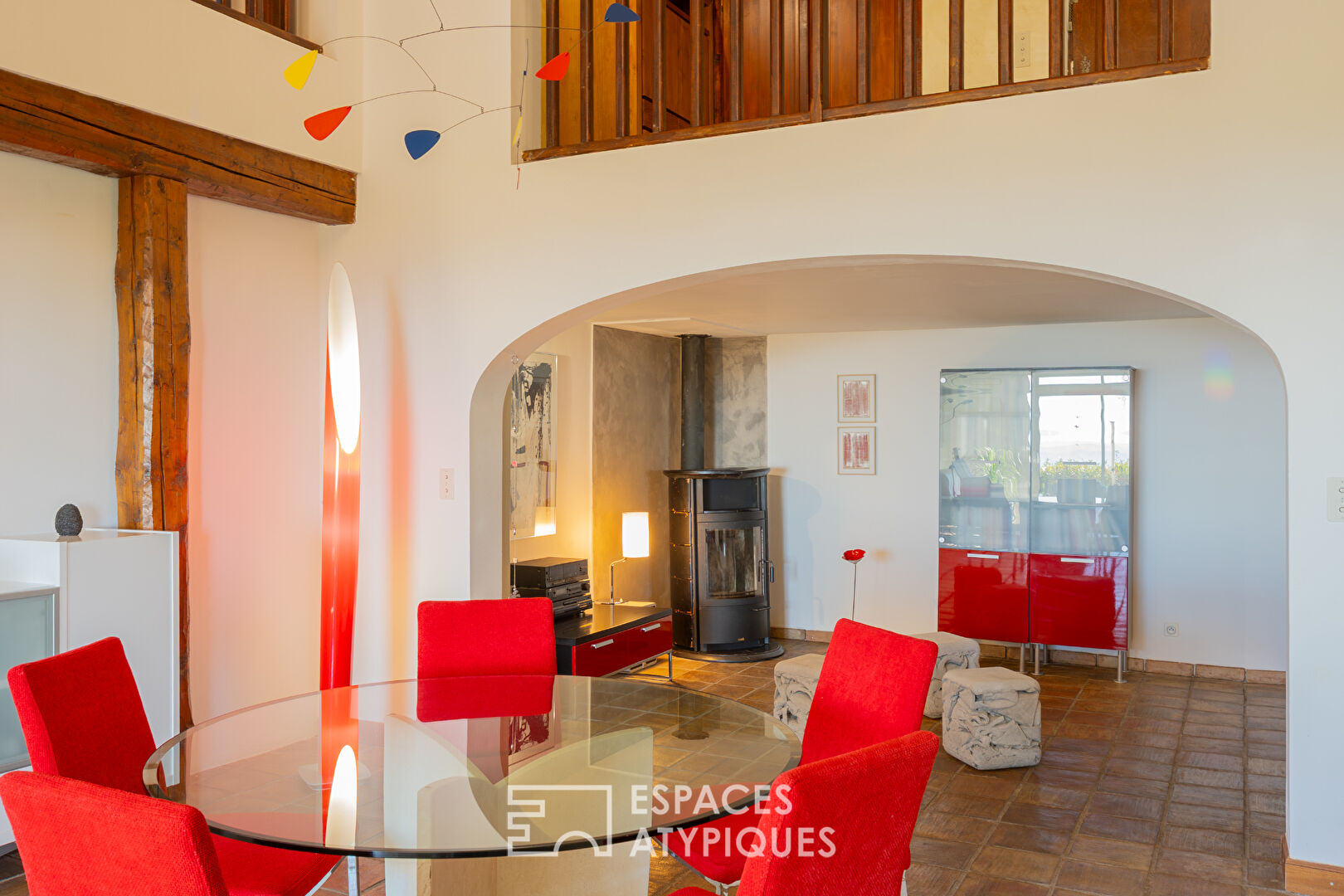 Maison provençale avec gîtes, piscine et oliveraie