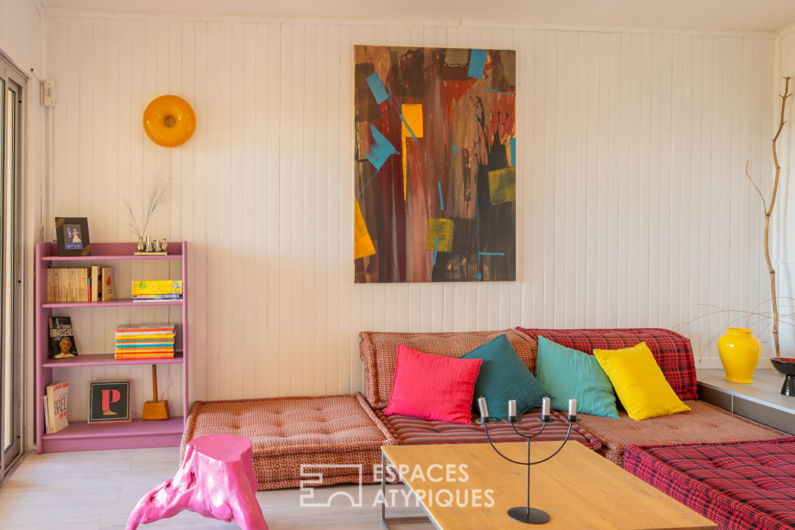 Maison provençale avec gîtes, piscine et oliveraie