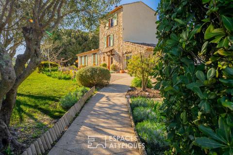 Authentique bergerie, panorama d&rsquo;exception et chambres d&rsquo;hôtes