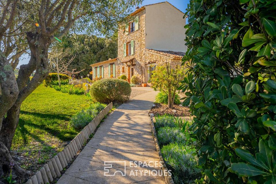 Authentique bergerie, panorama d'exception et chambres d'hôtes