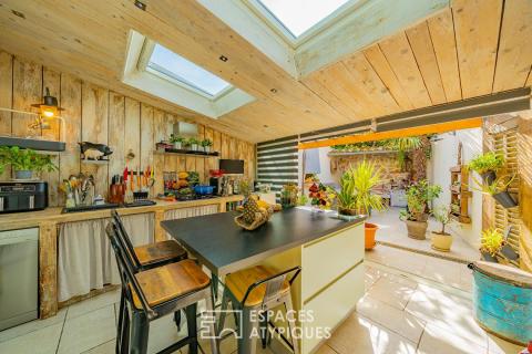 Maison de village au charme discret avec terrasse