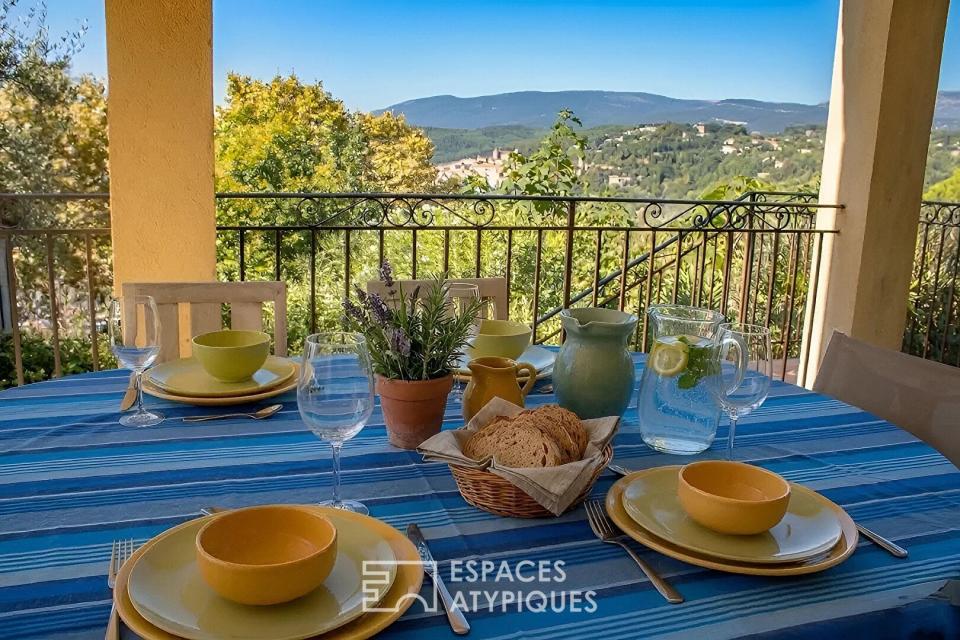 Appartement avec piscine et vue panoramique