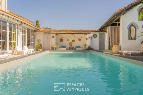 Bastide bourgeoise au charme préservé au coeur du village