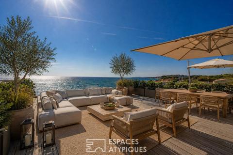 Appartement d&rsquo;exception en première ligne, vue mer et toit-terrasse