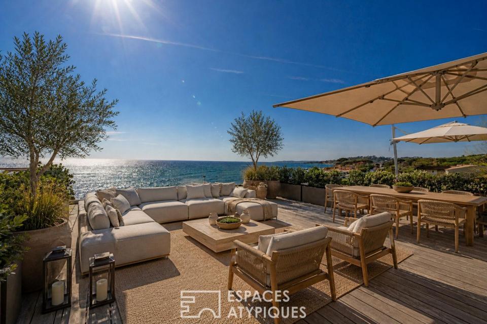 Appartement d'exception en première ligne, vue mer et toit-terrasse