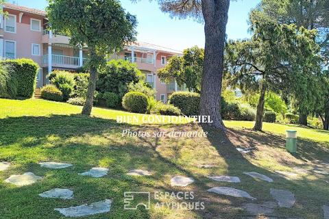Appartement Lumineux avec Terrasse et Piscine à Valescure