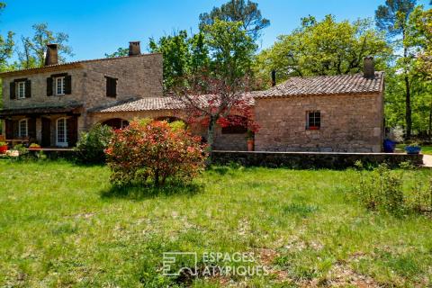 Bastide Provençale au coeur d&rsquo;un domaine préservé d&rsquo;1,8 hectares