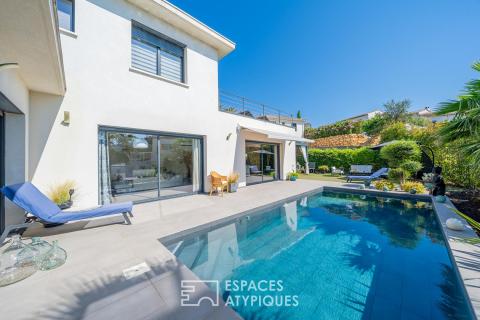 villa contemporaine ouverte sur la lumière