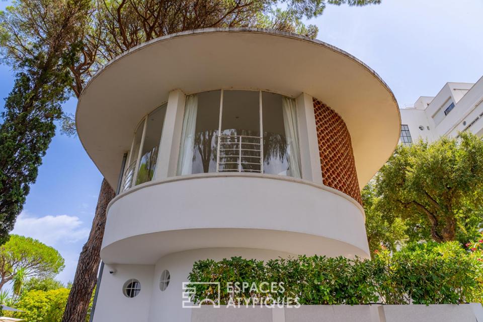 Appartement d'architecte moderniste, rooftop et vue mer