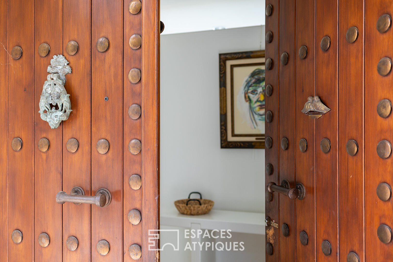 Architect’s villa with artist’s studio and art gallery