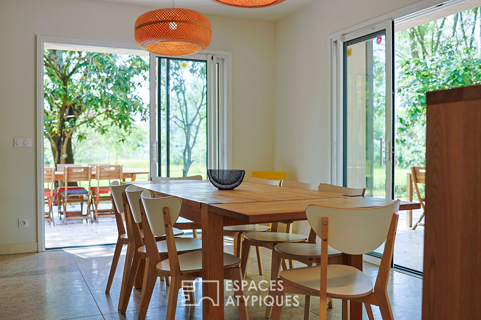 Villa with contemporary renovations in the Var hinterland