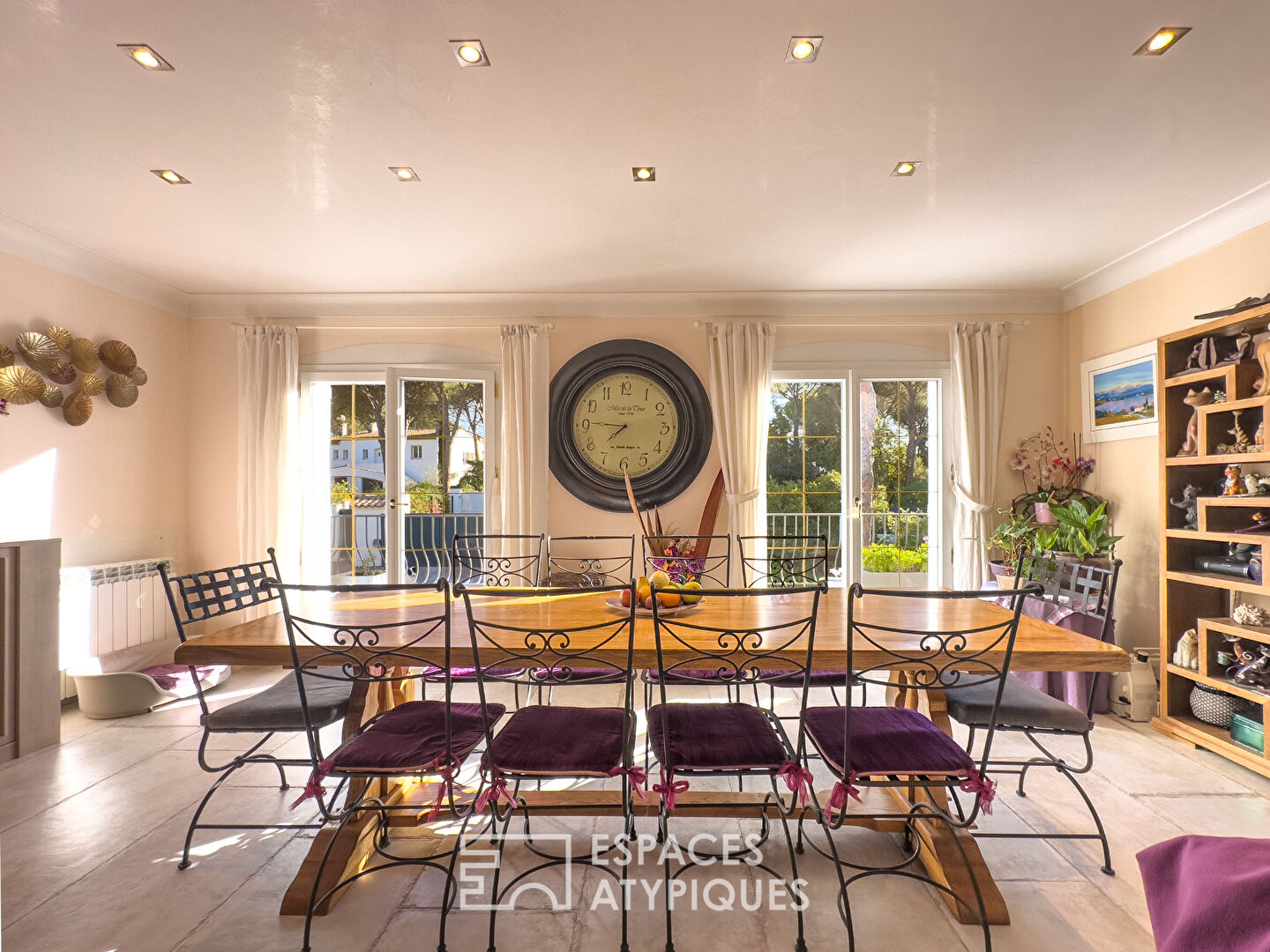 Family villa in a peaceful setting