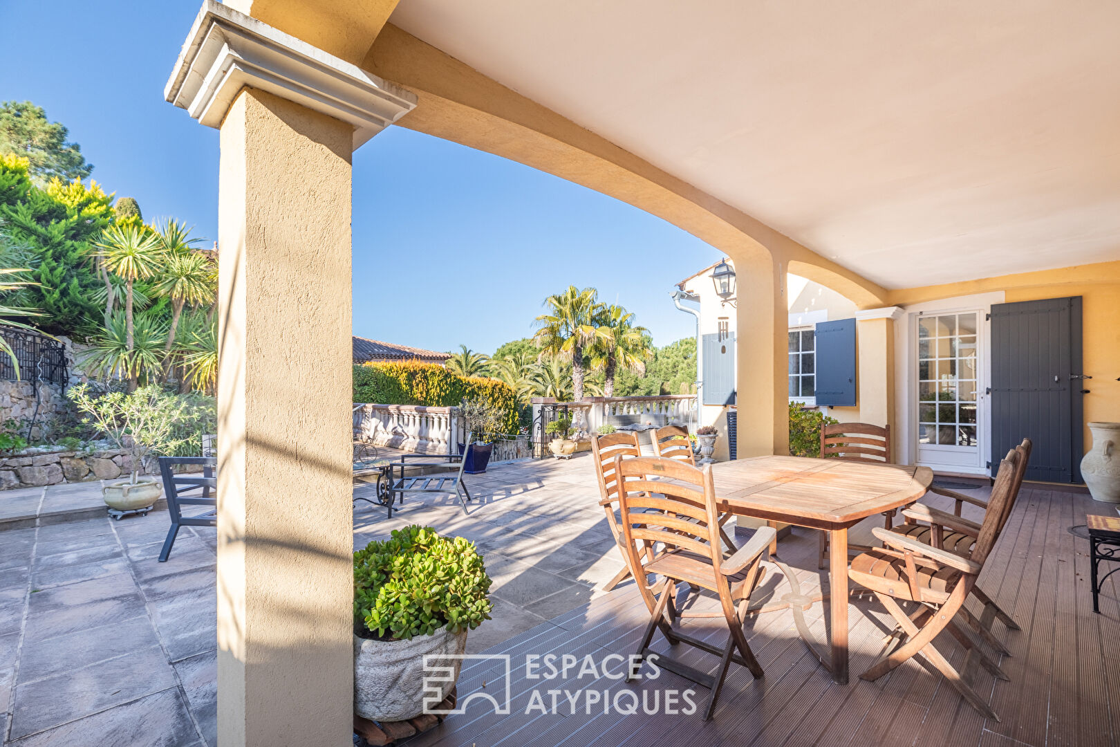 Property with high-end services