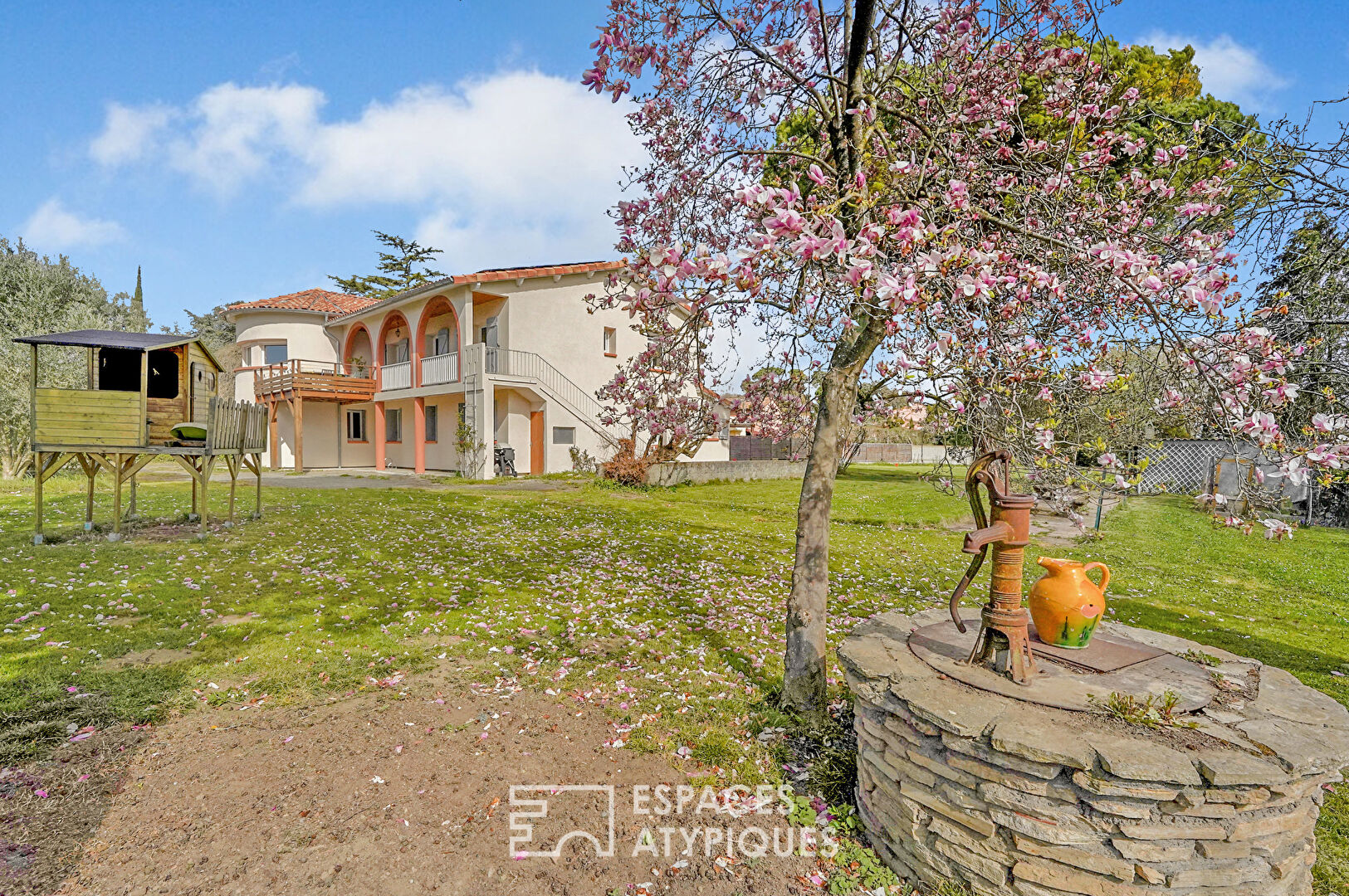 House in a green setting in Muret