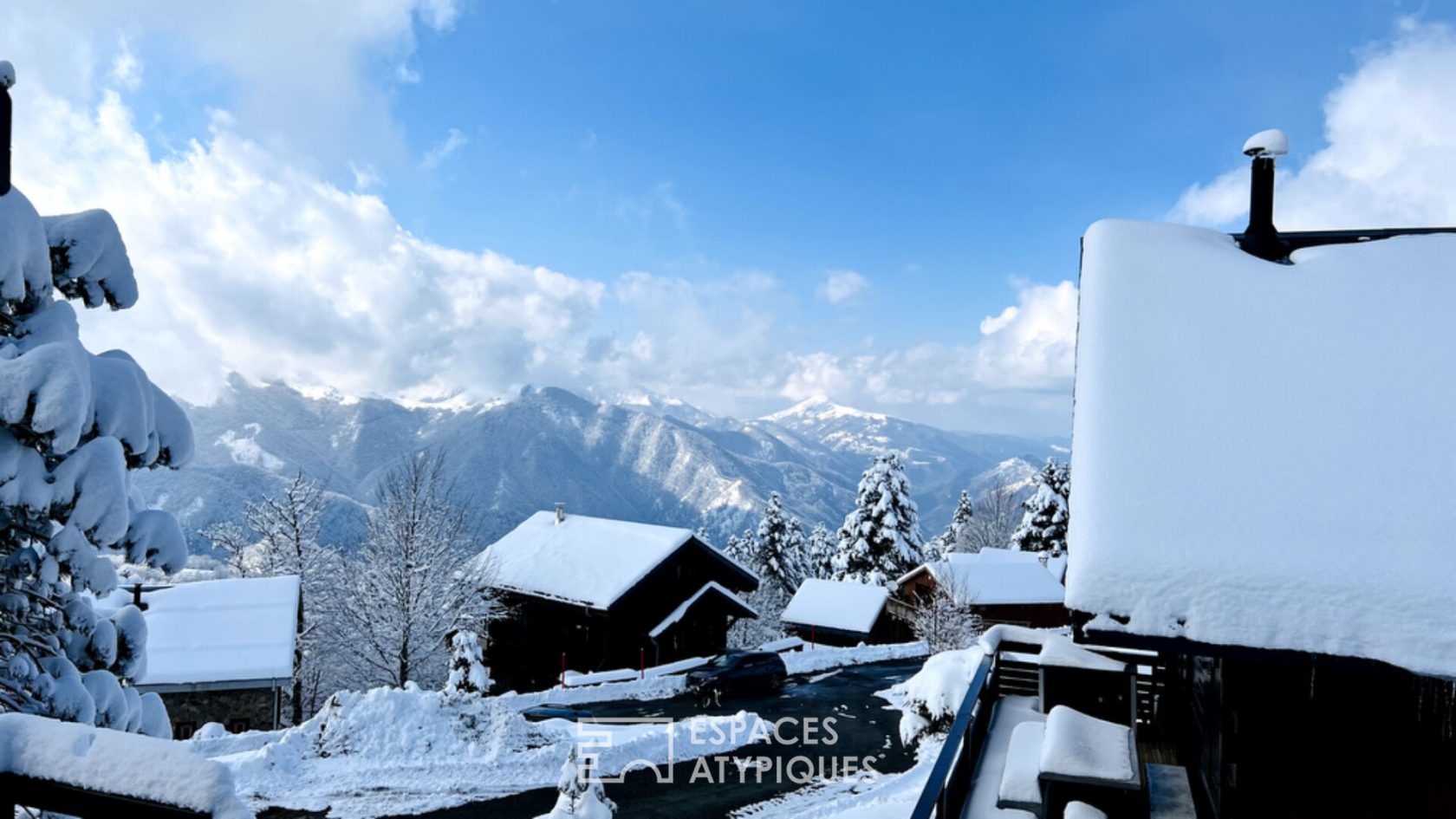 Chalet avec vue exceptionnelle dans les Pyrénnées ariégeoise à Guzet