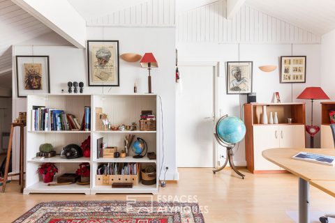 Character flat with terrace in the heart of Bonnefoy