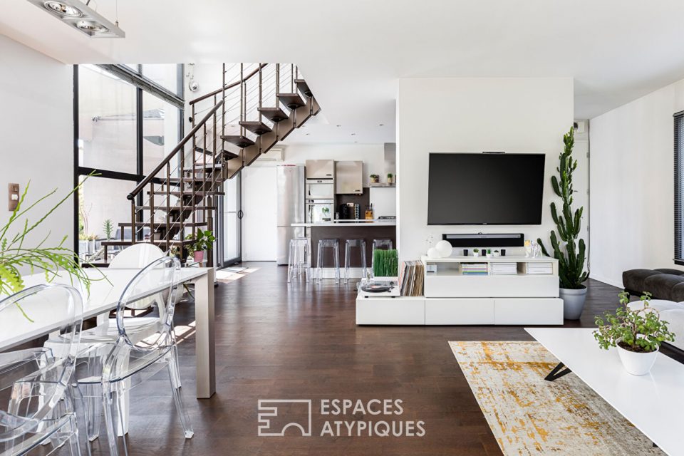 Elegante contemporaine et sa piscine à 15 miniutes de Toulouse