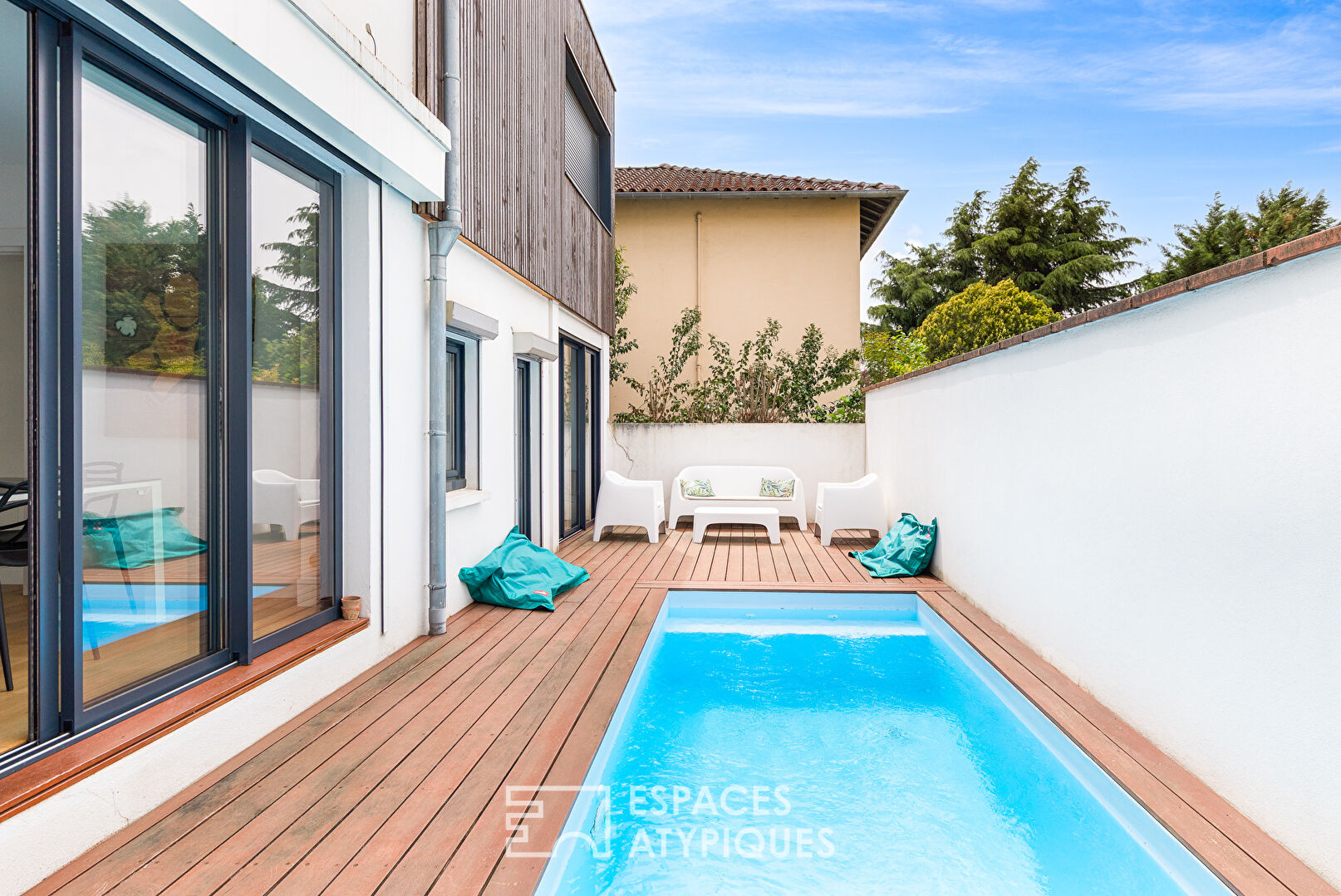 Maison familiale avec piscine à la Côte Pavée