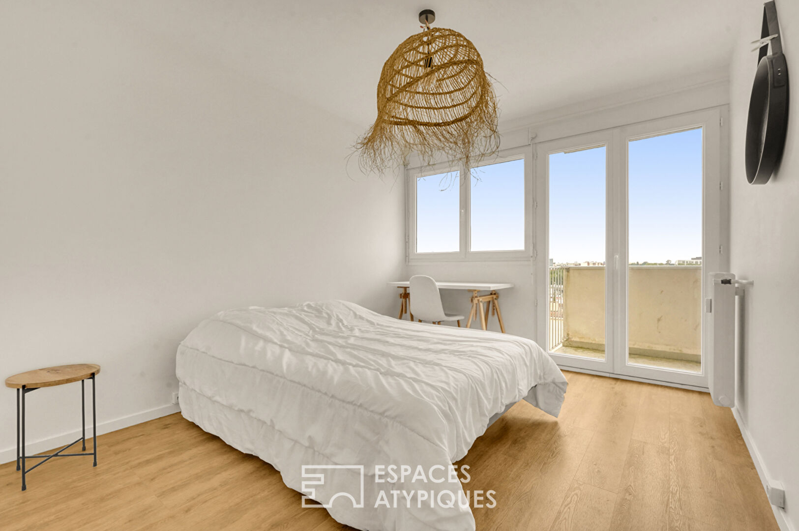 Appartement rénové avec vue dégagée à Toulouse