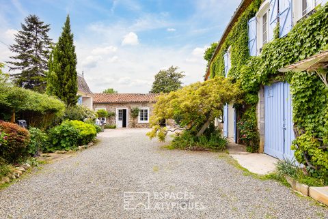 Maison de maître rénovée avec dépendance à Villeneuve-de-Rivière