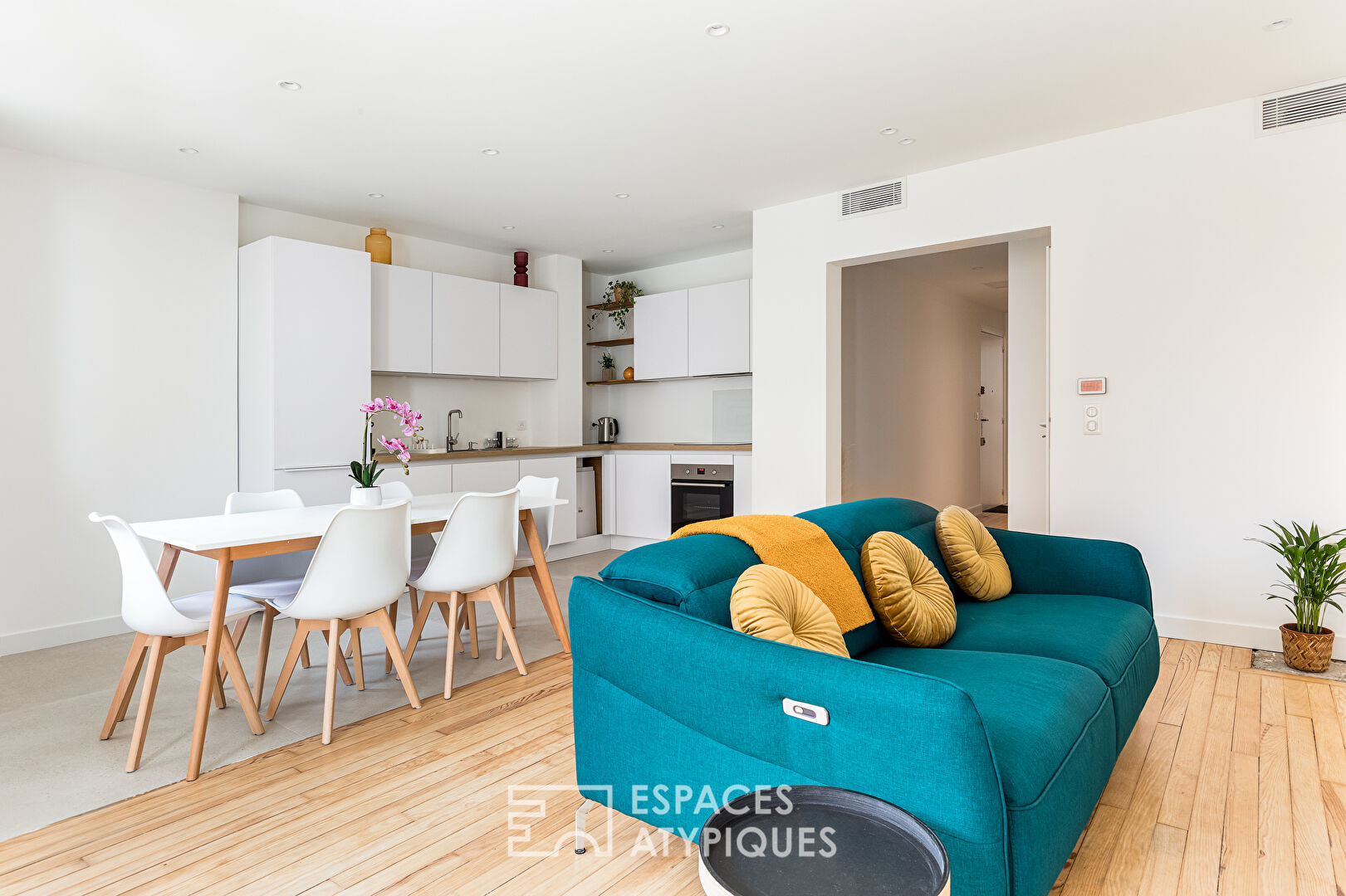 Elegance and comfort in the Chalets district