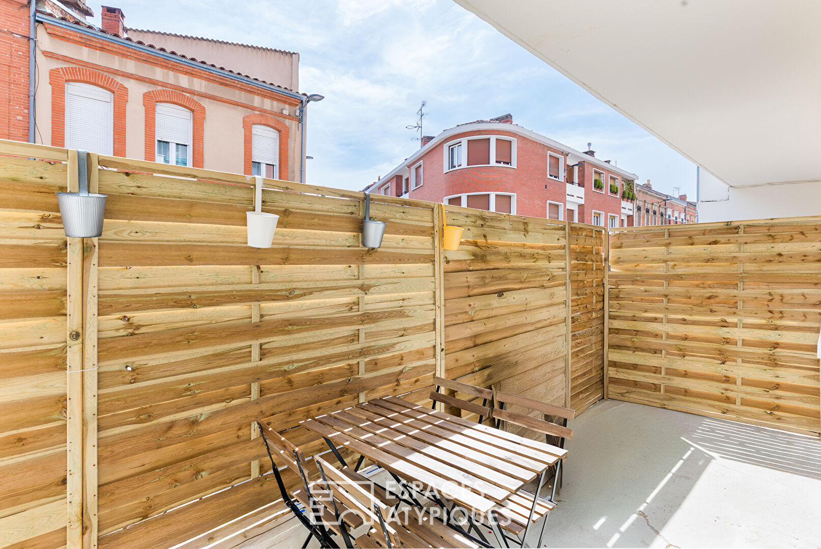 Elegance and comfort in the Chalets district
