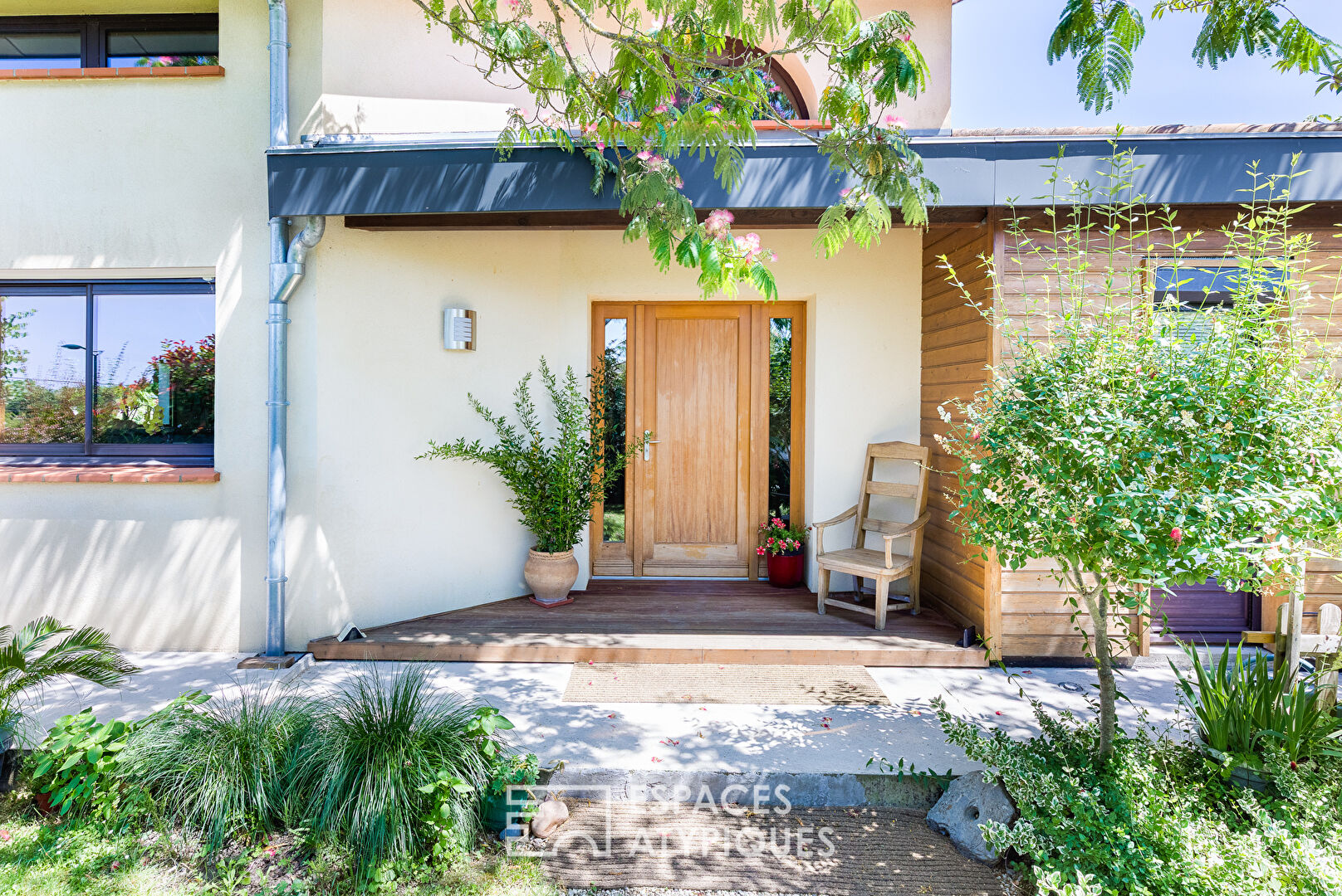 Bioclimatic architect-designed house in Castelmaurou
