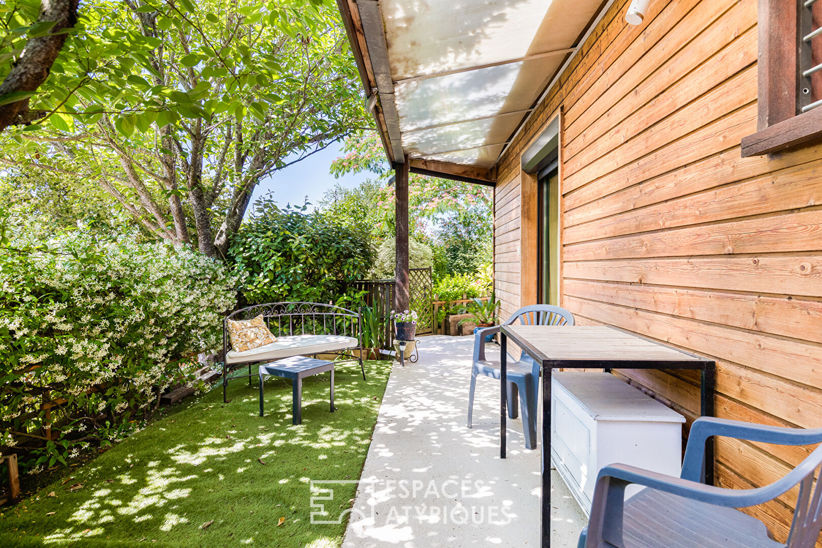 Bioclimatic architect-designed house in Castelmaurou