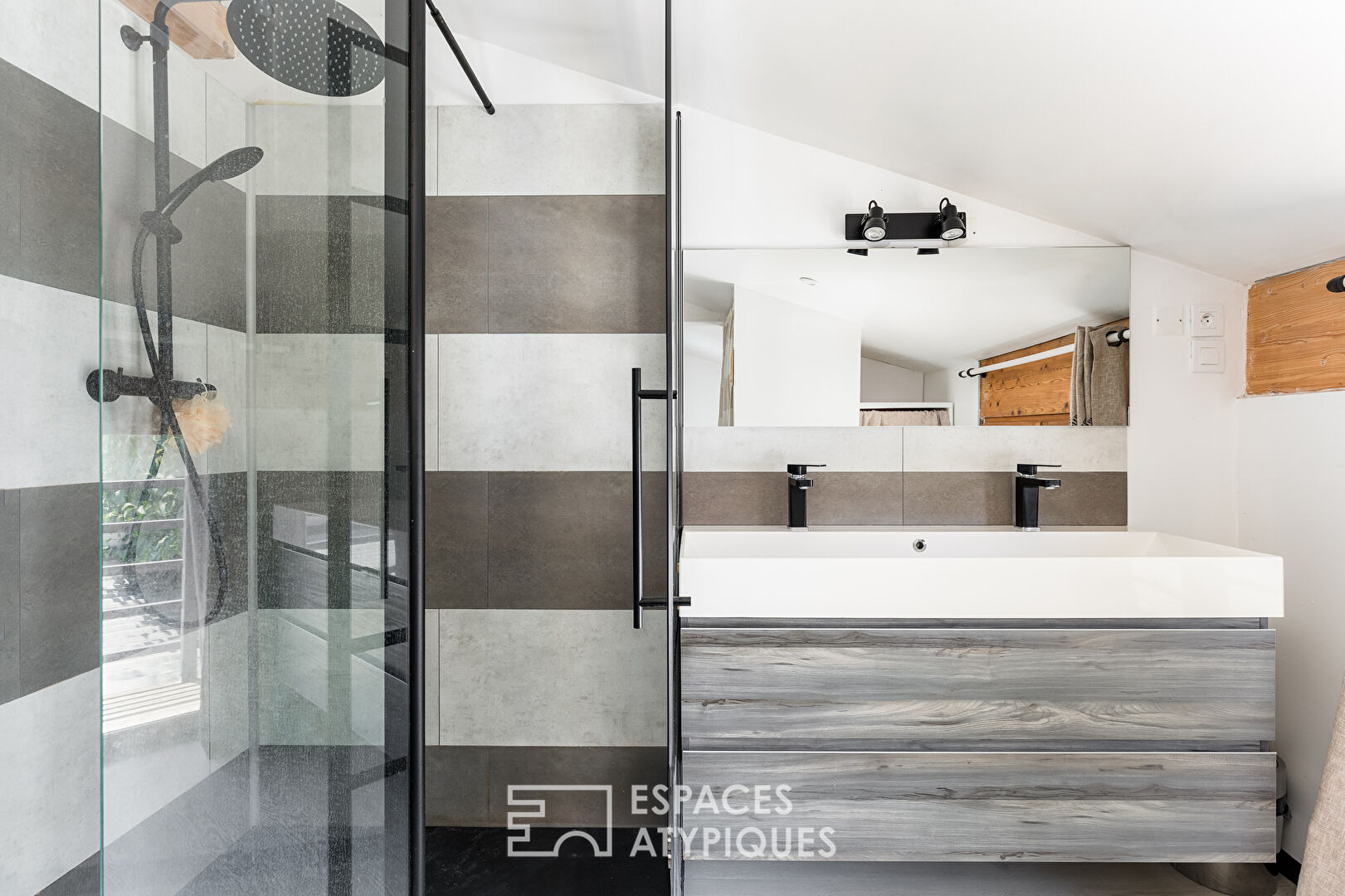 Bioclimatic architect-designed house in Castelmaurou