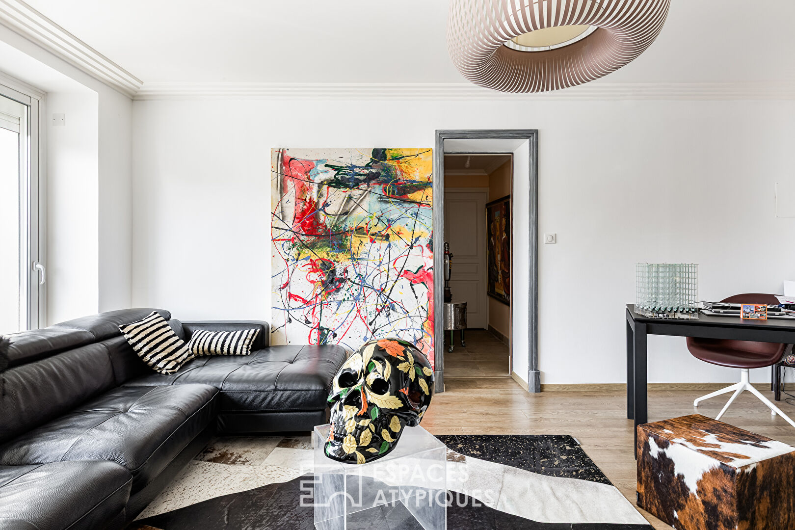 Maison atypique et ses volumes contemporains